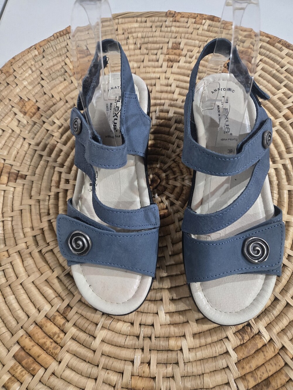 Flexus Spring Step Strappy Comfirt Sandals